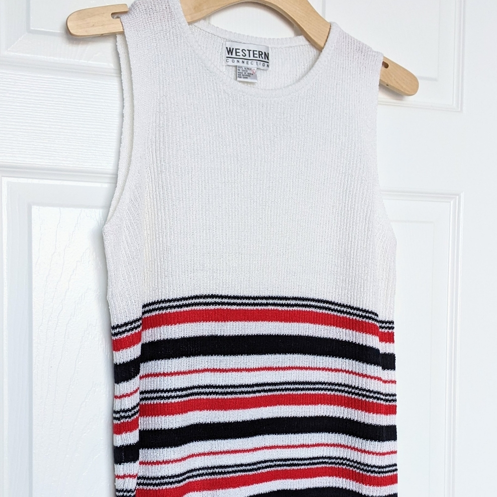 Vintage Heritage Prep, Striped Sleeveles Knit Top. Large.
